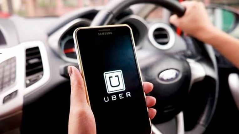 drivers leaving for uber-917198-edited.jpg